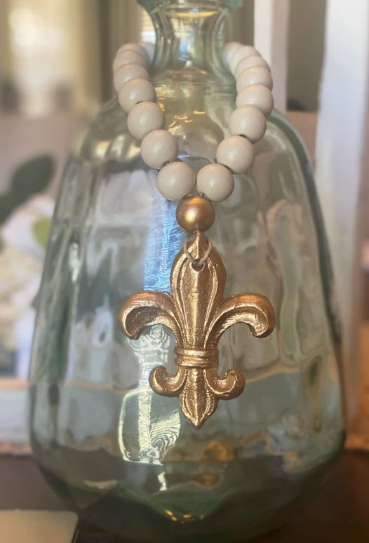 Hand Brushed Gold Leaf Fleur de Lis Blessing Beads | Prayer Beads