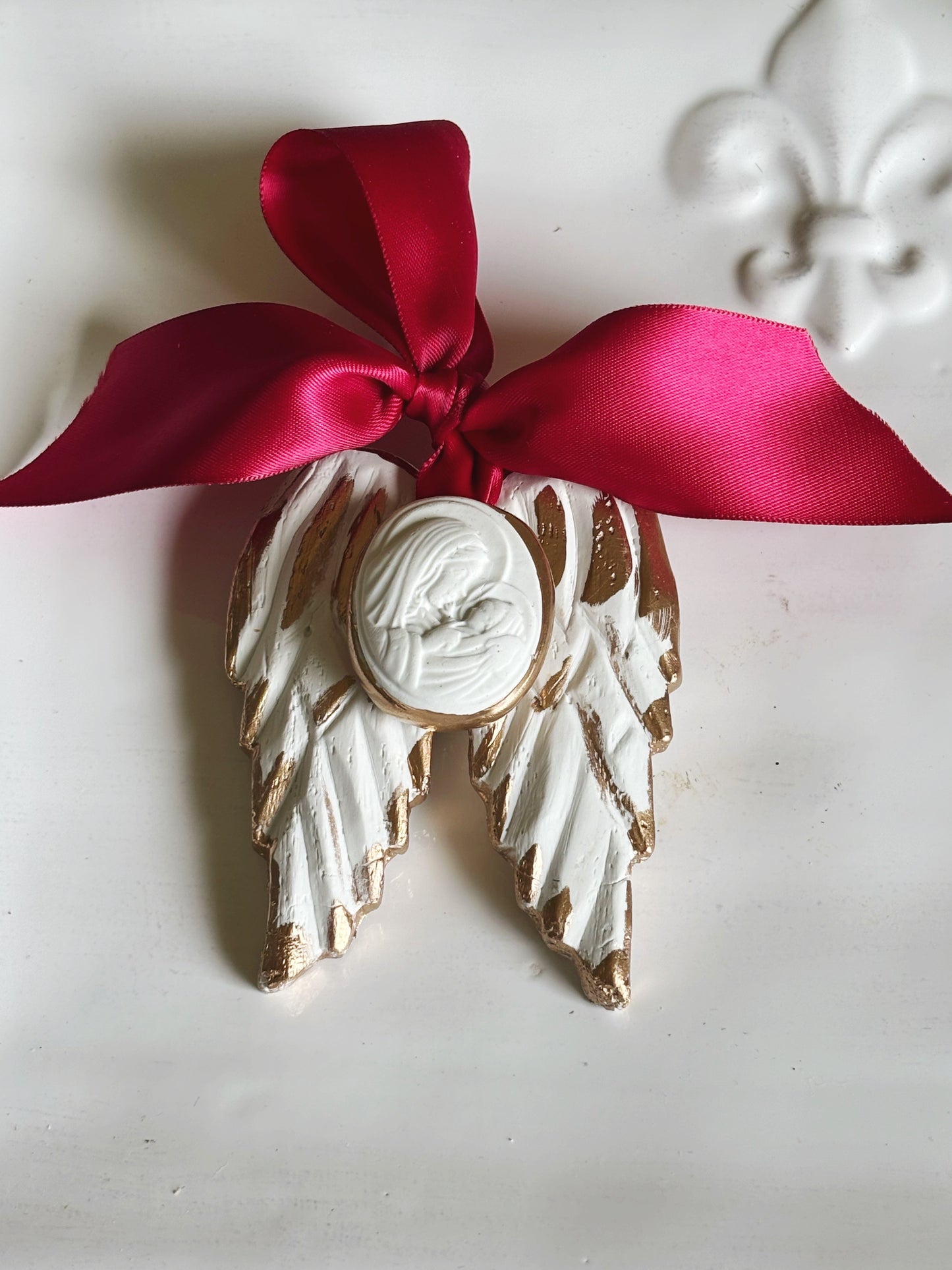 Gold Leaf Angel Wings Mary Jesus Intaglio Ornament