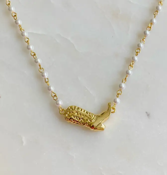 Trendy Cowboy Boot Pearl Neclace